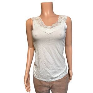 Col story white lace-trimmed camiso top M